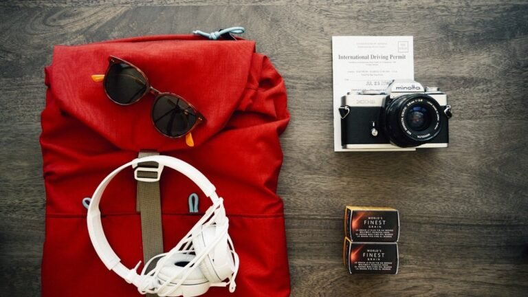 music-camera-backpack-photo-red-fashion-949406-pxhere.com